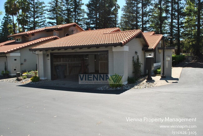 Building Photo - 4710 El Cid Ct