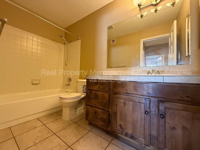 Building Photo - 11003 W Laurelwood Ln