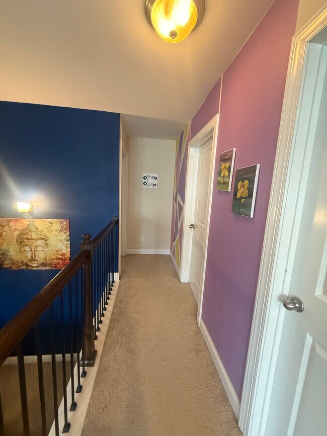 Building Photo - 11215 Streamwood Ln NW