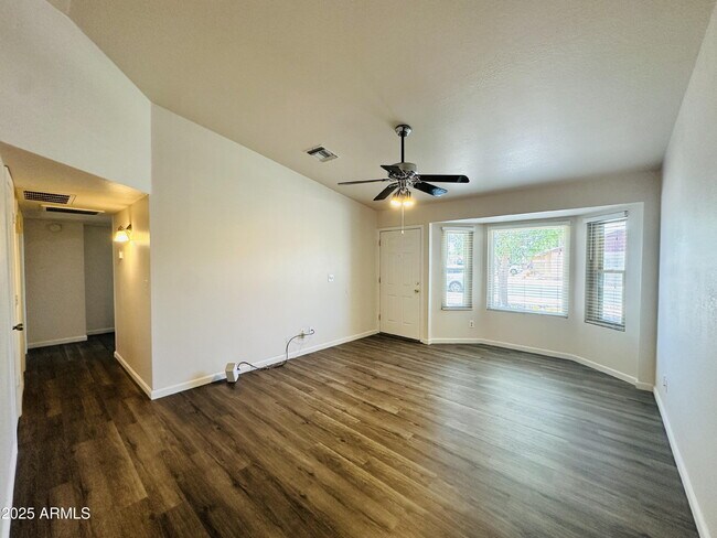 Building Photo - 1803 N Cheri Lynn Dr