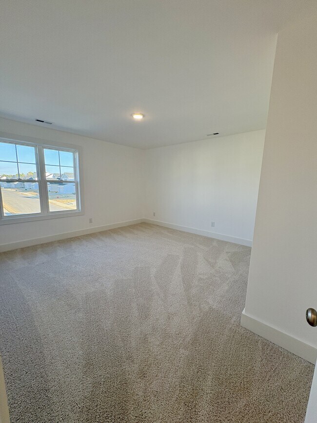 Building Photo - 131 Bourbon St