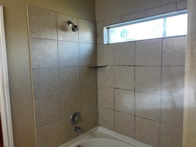 Building Photo - 5702 Sendero Spgs