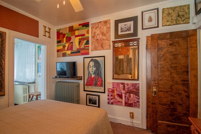 Building Photo - 7741 S Chappel Ave