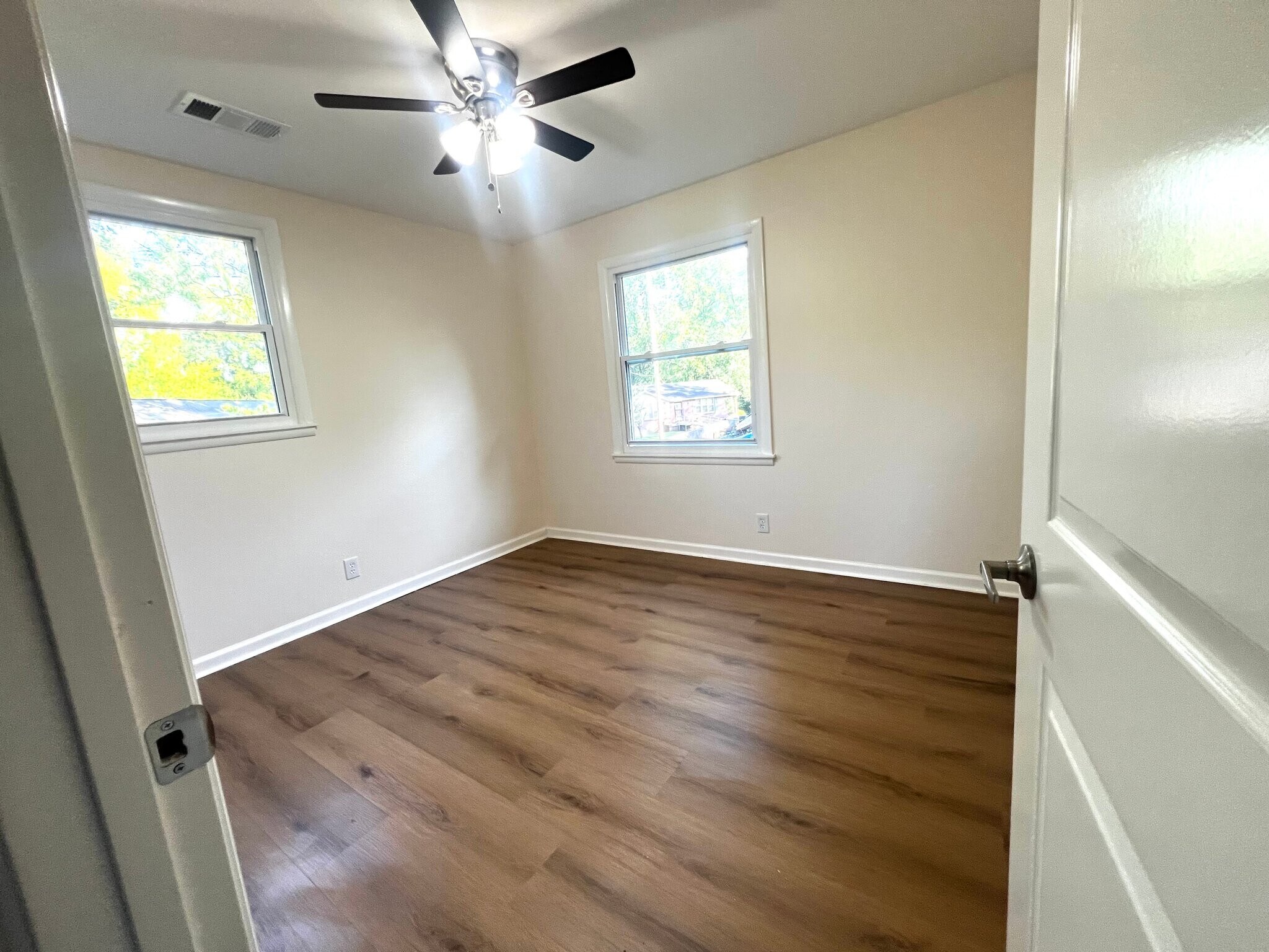 Building Photo - 141 Bailey Collins Dr