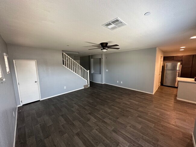 Building Photo - 4832 Vista Sandia Way