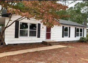 Building Photo - 1615 Morehead Ave