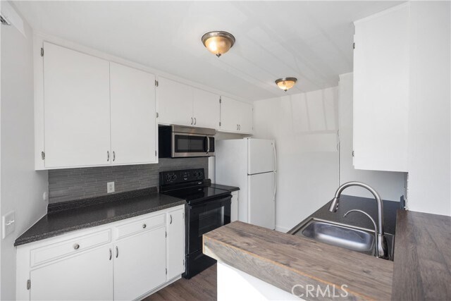 Building Photo - 803 Calle Puente