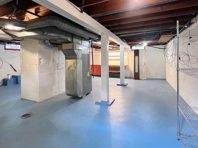 Building Photo - 815 Grant St