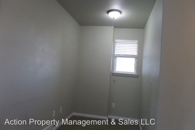 Building Photo - 1598 Wyngate Park Dr