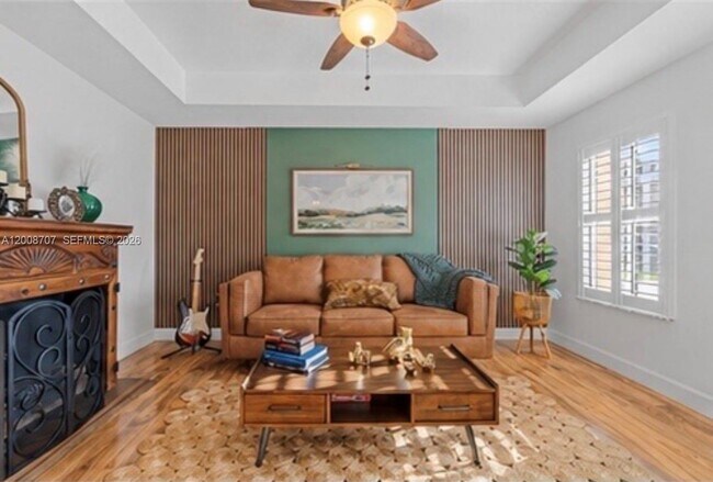 Building Photo - 2609 NE 42nd Ave