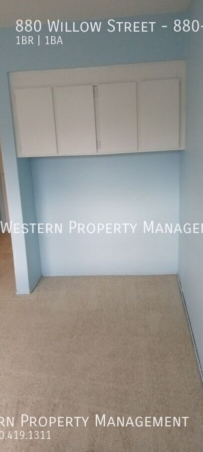 Building Photo - 880 Willow St