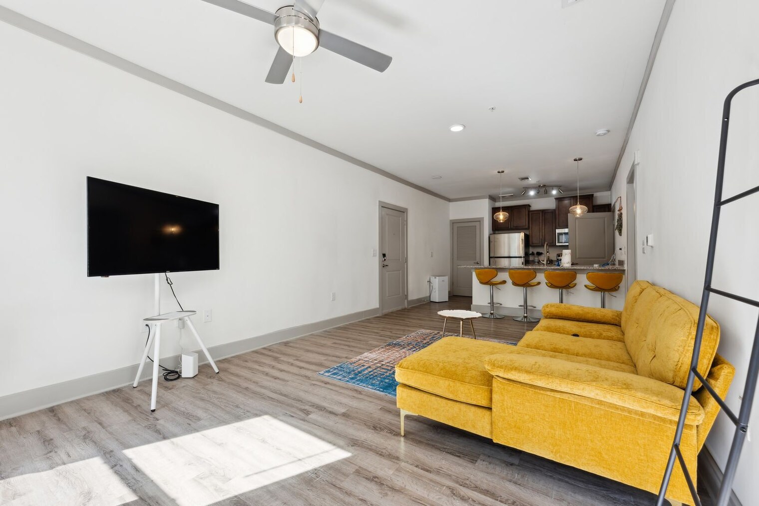 Building Photo - 11614 Vista Terrace Way-SI FL3-ID1612944P