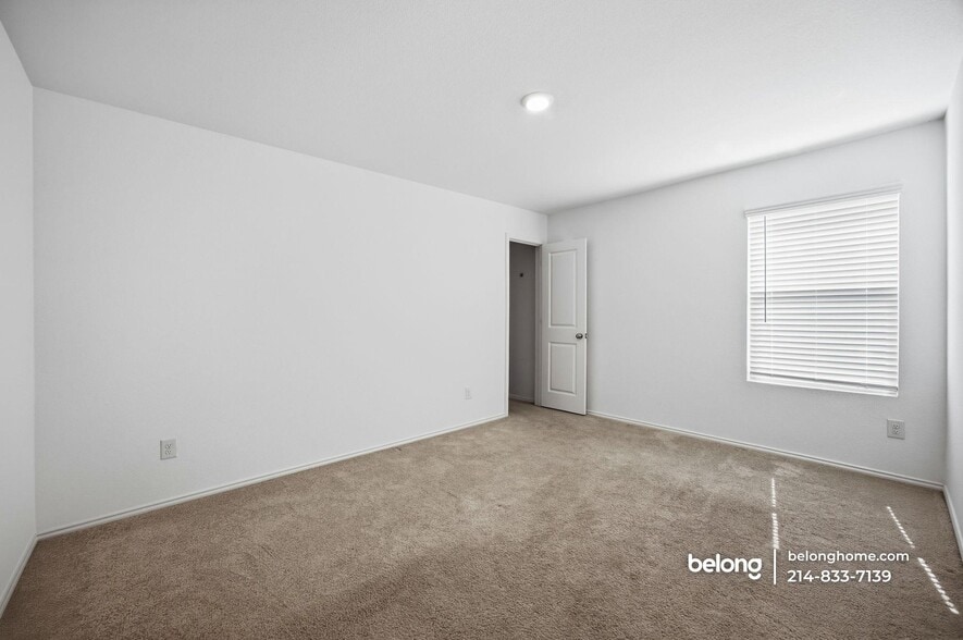 Building Photo - 3801 Harper St