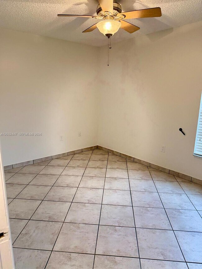 Building Photo - 9119 SW 129th Ln