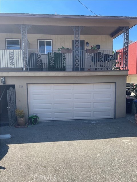 Building Photo - 332 Bluebird Canyon Dr