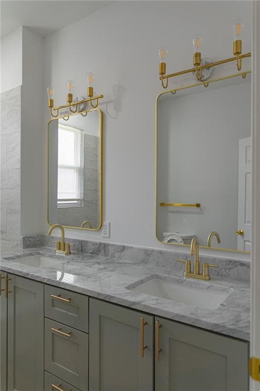 Building Photo - 817 Maple St