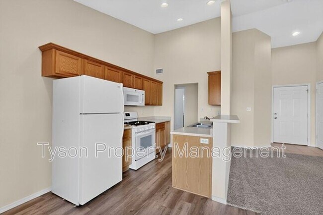 Building Photo - 4209 Ridgeway Ct