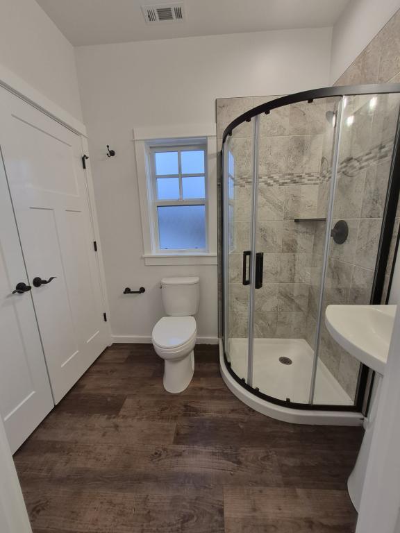 Building Photo - 224 SW J St