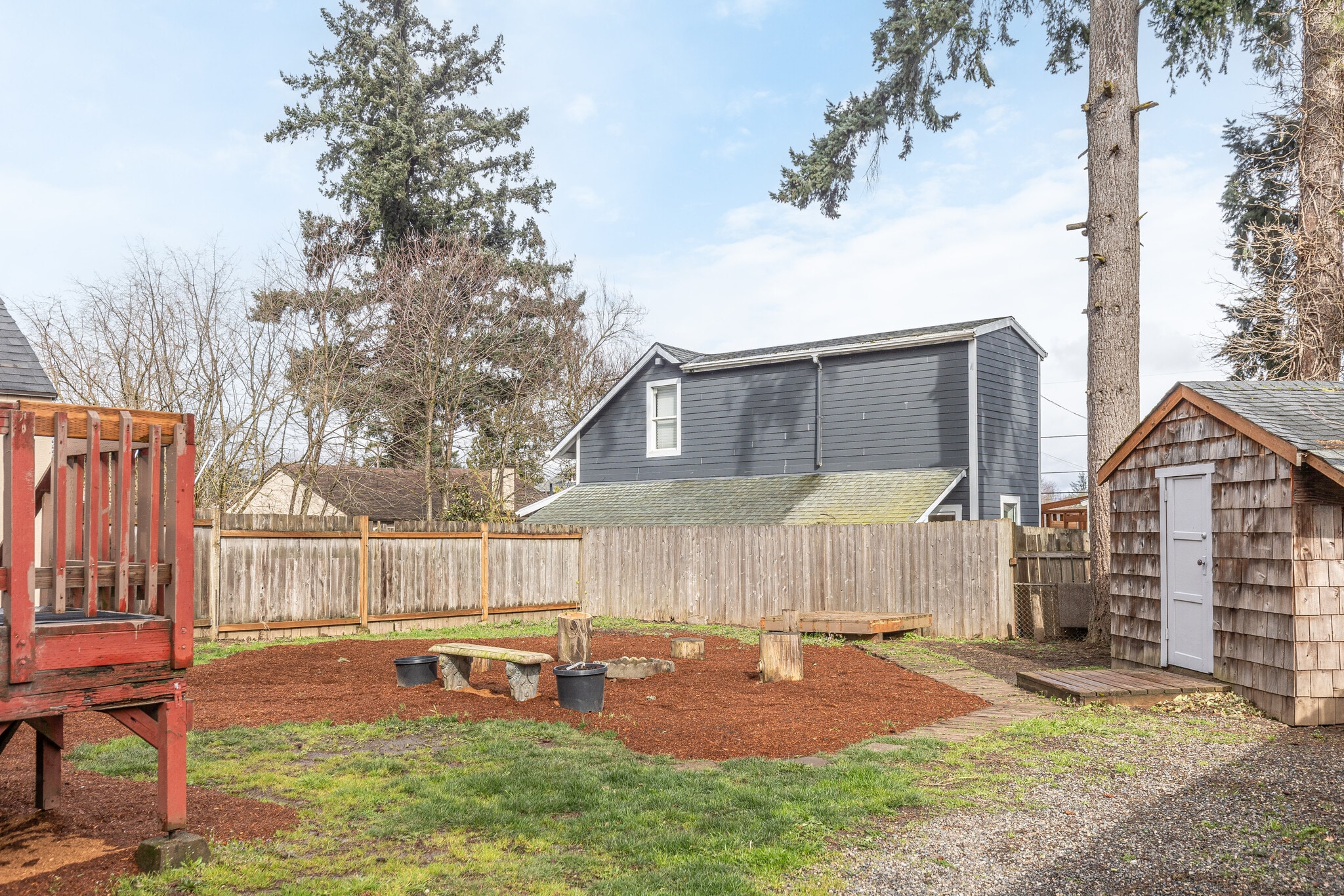 Shared backyard - 1144 SE 85th Ave