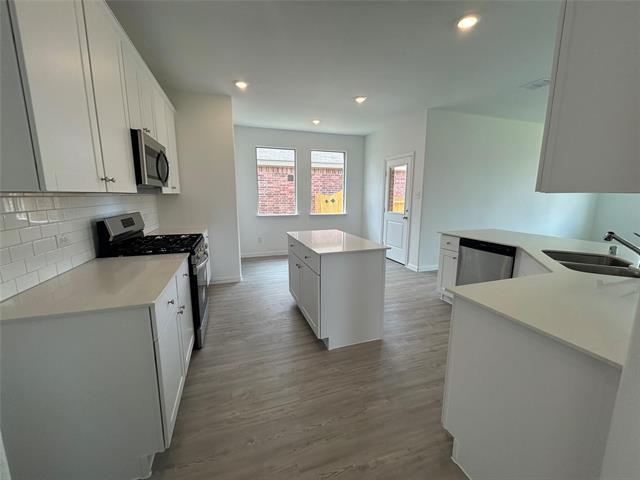 Building Photo - 1128 Desert Willow Dr