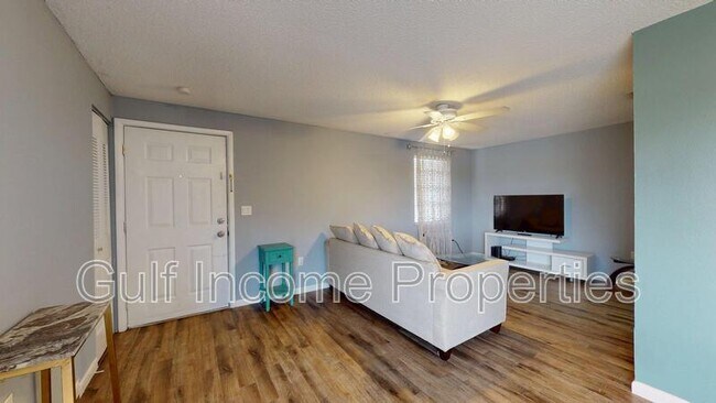 Building Photo - 5026 Water Oak Dr