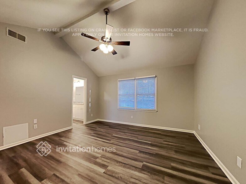 Building Photo - 4091 Woodbury Terrace NW