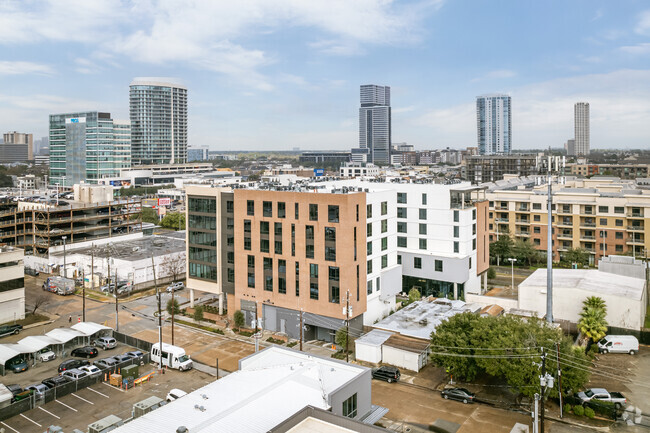 2315 Richmond Ave - MorningStar at River Oaks
