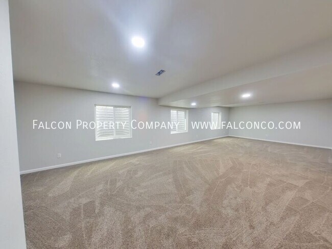 Building Photo - 6162 Cider Mill Pl