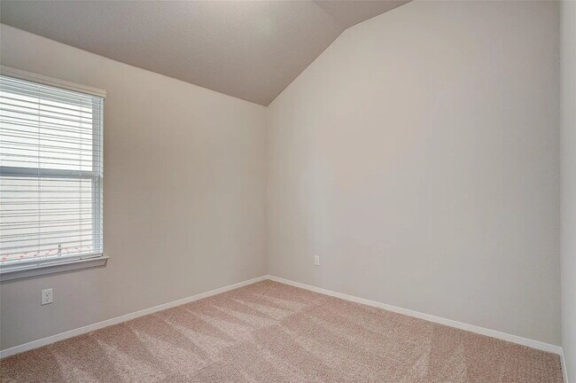 Building Photo - 171 White Dunes Dr