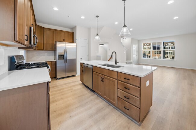Building Photo - 375 Tumblers Wy