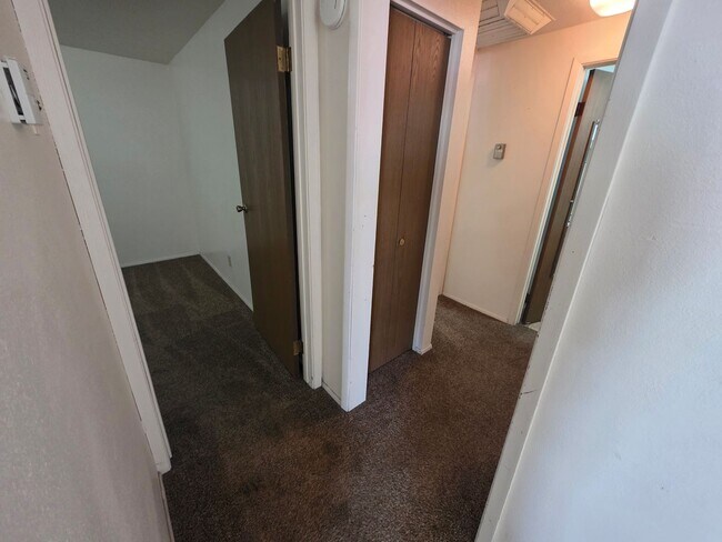 Building Photo - Duplex