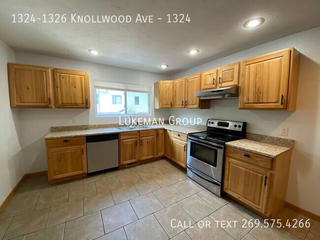 Building Photo - 1324-1326 Knollwood Ave-1324