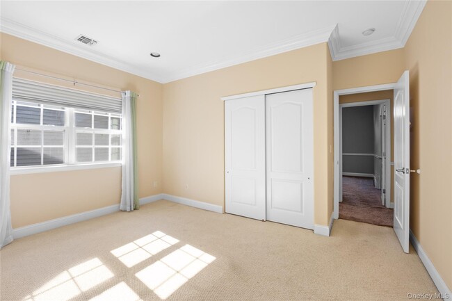 Building Photo - 169 Hamlet Dr
