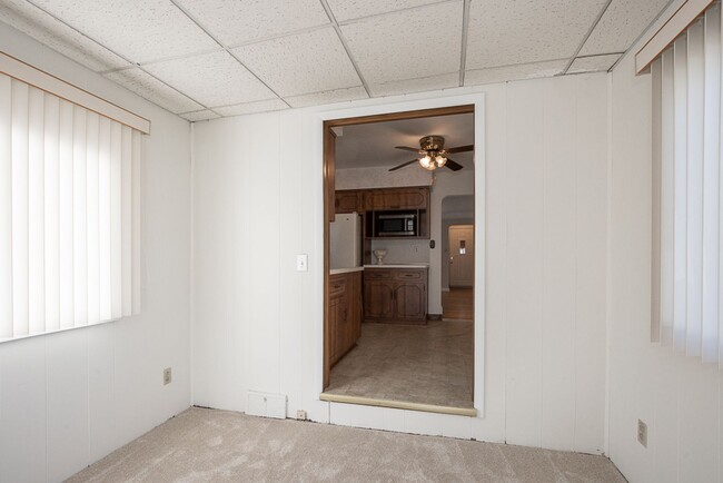 Building Photo - Charming 3 bedroom/2 bath House, Parma!