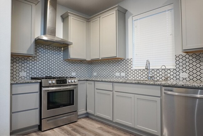 Building Photo - 7506 Stone Arbor Ln
