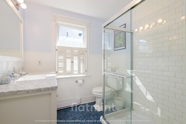 Building Photo - 750 N 75th St