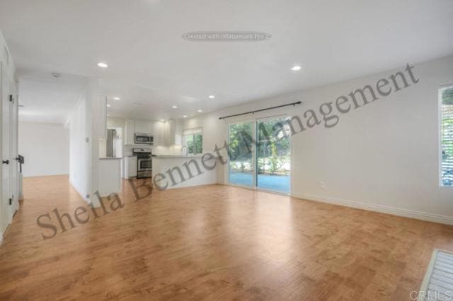 Building Photo - 2404 La Macarena Ave