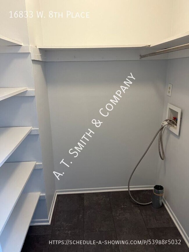 Building Photo - 16833 W 8th Pl