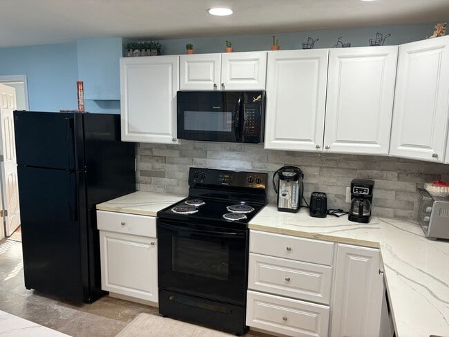 Building Photo - Breathtaking views of Perdido Bay!