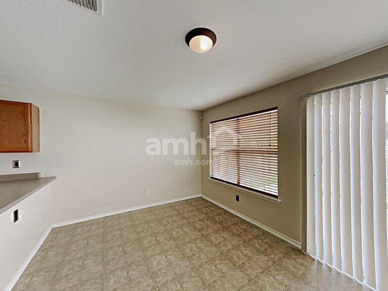 Building Photo - 9831 Carswell Peak