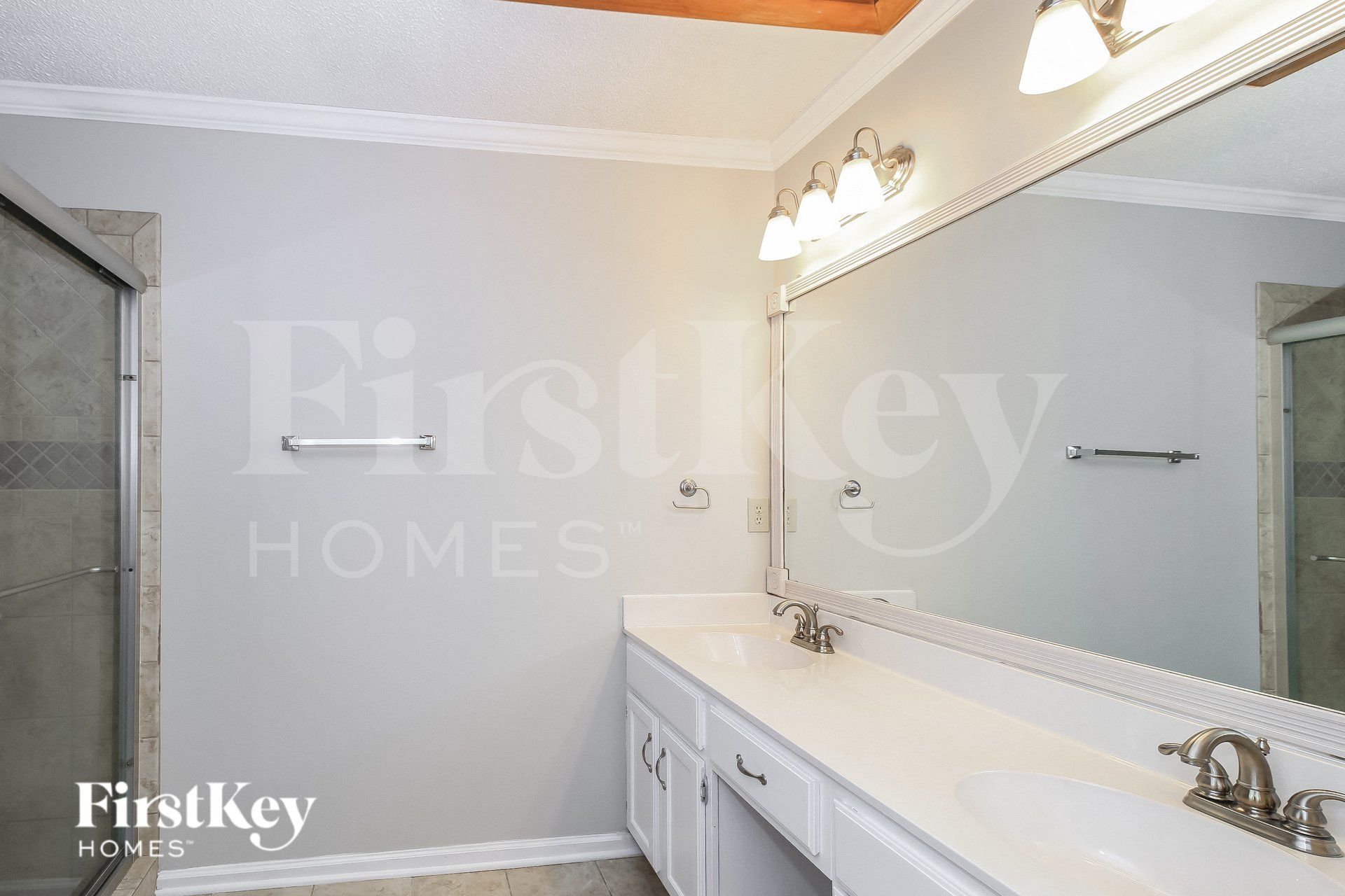 Building Photo - 4625 Bay Creek Dr