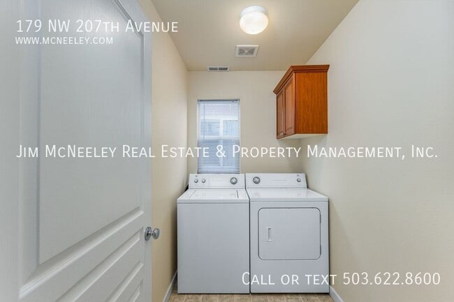 Building Photo - 179 NW 207th Ave