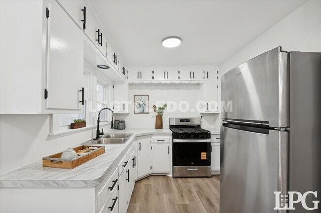 Building Photo - 4113 Packard Rd