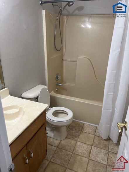 Building Photo - 181 East Ave