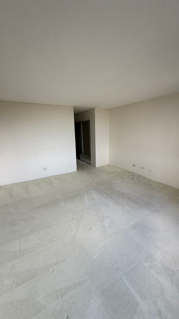 Building Photo - For Rent – Spacious 2 Bedroom, 2 Bath Cond...