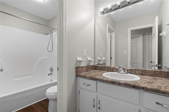 Building Photo - 7260 Pecan Terrace Dr