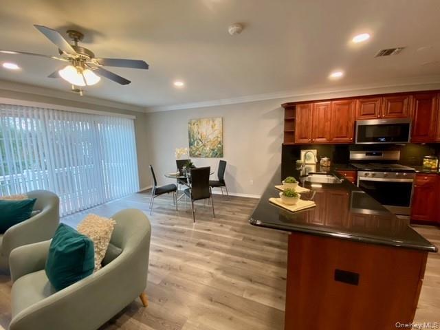 Building Photo - 36 Neal Path