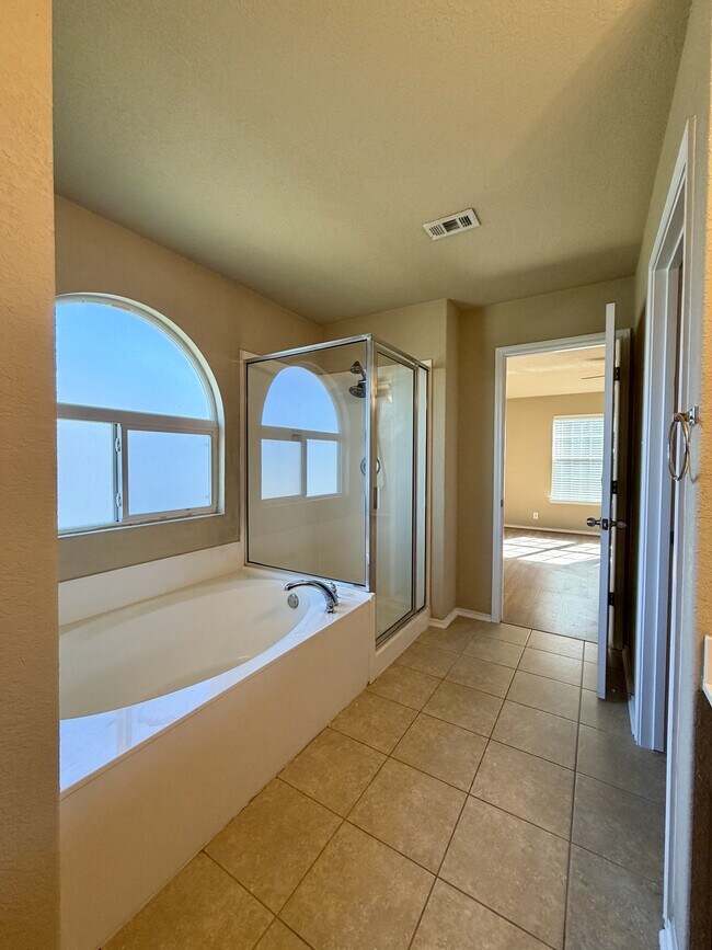 Building Photo - 7027 Fisherman Sky