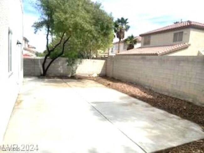 Building Photo - 10208 Grecian Laurel Ct