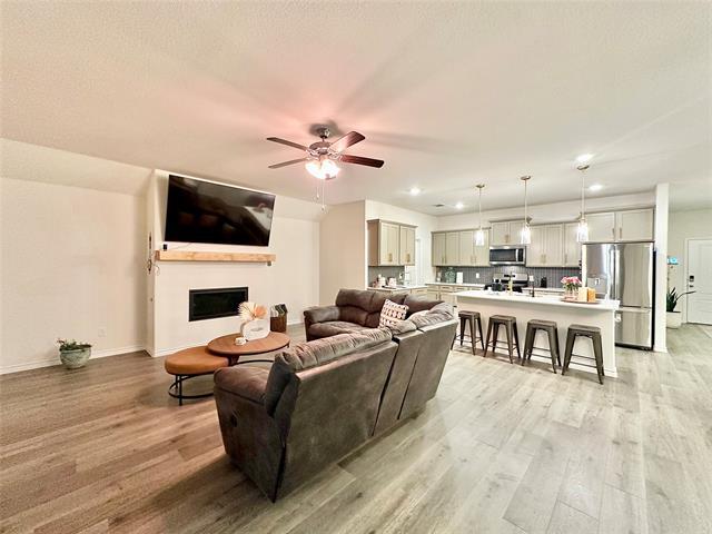 Building Photo - 6409 Bon Fire Dr